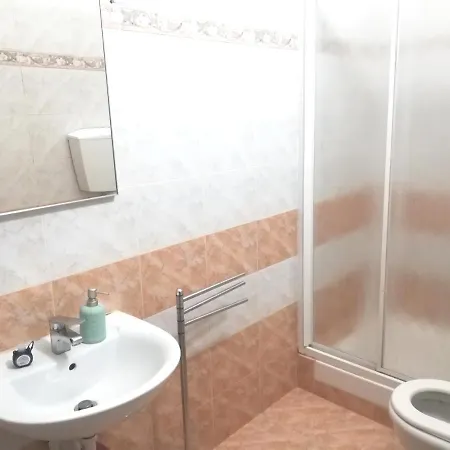 Sondrio Apartment-3